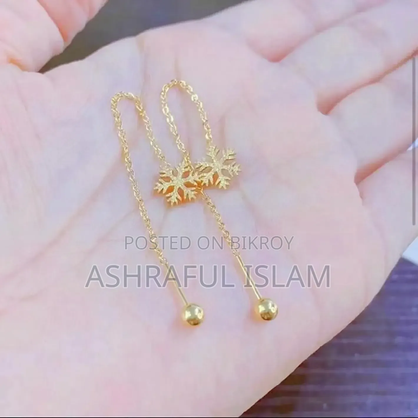 Sui Suta Earring