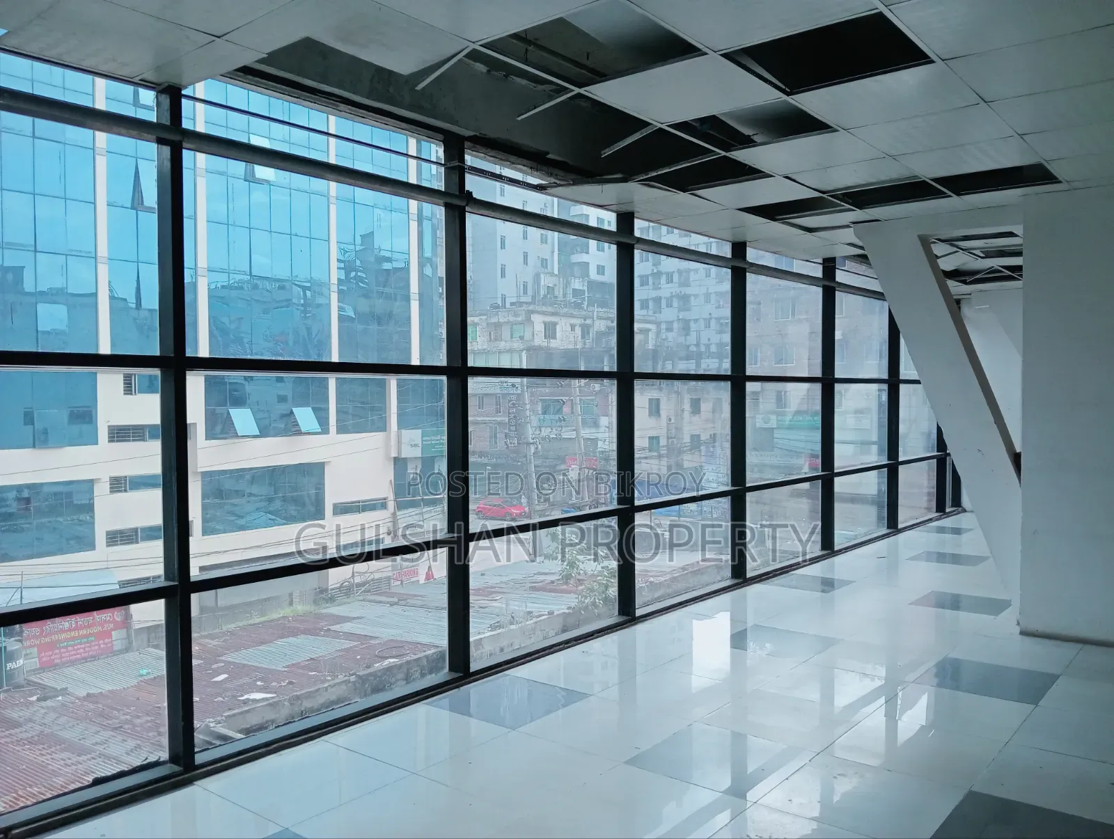 Open Space Rent for Restaurant and Office