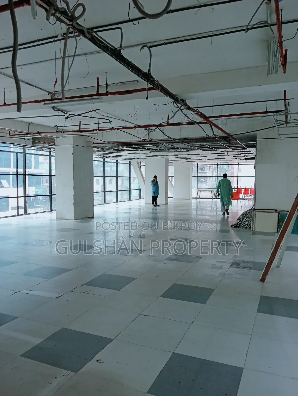 Open Space Rent for Restaurant and Office