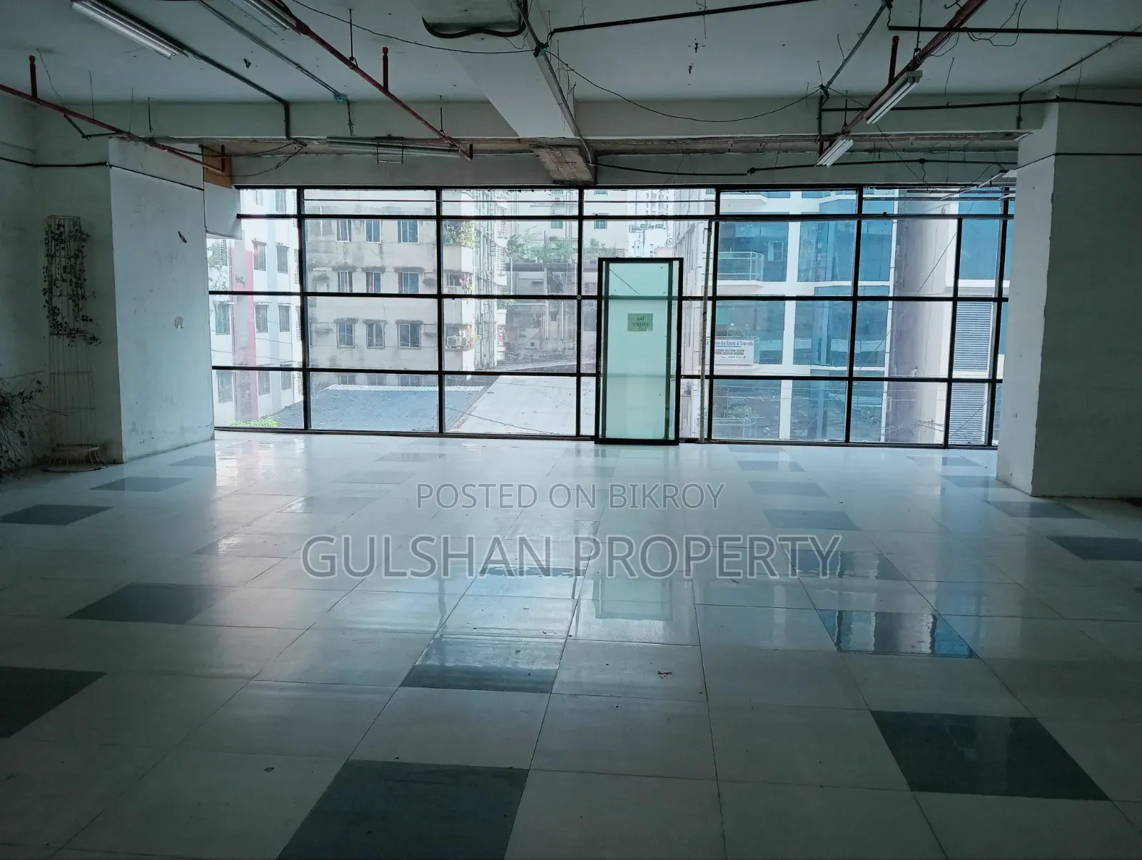 Open Space Rent for Restaurant and Office
