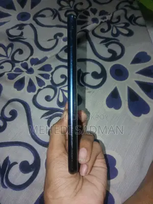 Vivo Y11 32 GB Blue