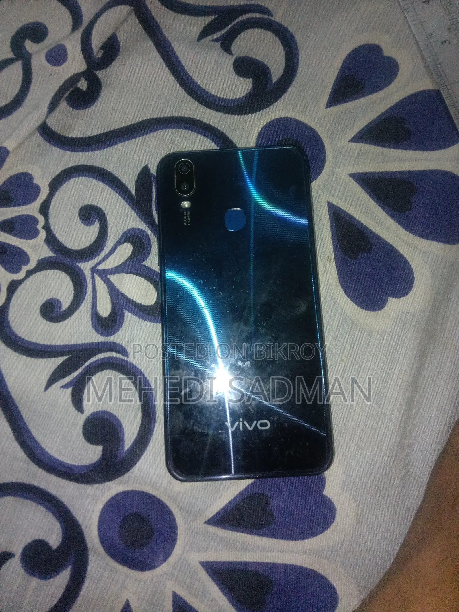 Vivo Y11 32 GB Blue