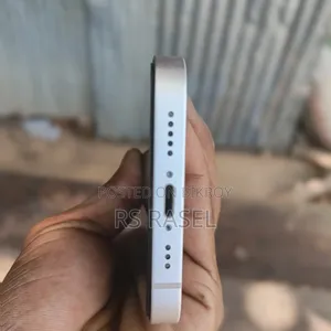 অ্যাপল আইফোন ১৩ ১২৮ জিবি হোয়াইট