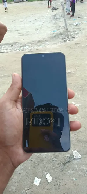 Vivo V25e 128 GB Gold