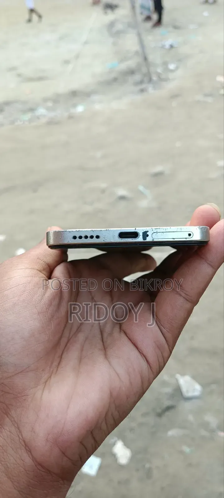 Vivo V25e 128 GB Gold