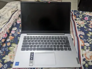 ল্যাপটপ Lenovo IdeaPad 1 8GB Intel Celeron SSD 128GB