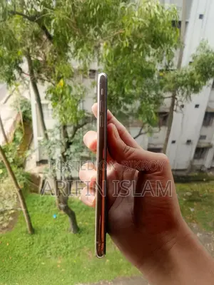 Apple iPhone XS Max 64 GB Rose Gold