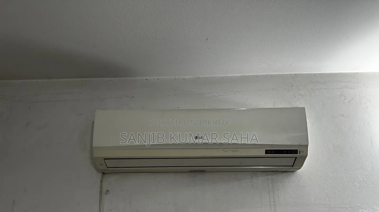 এলজি স্প্লিট টাইপ ১ টন ক্যাপাসিটি এসি