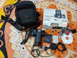 Canon 550d With 18-55mm Kit Lens