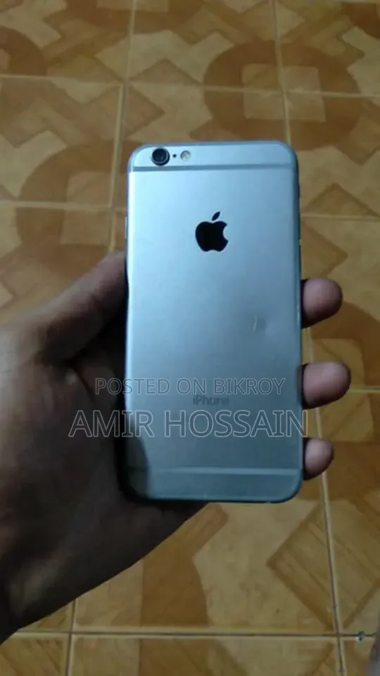 Apple iPhone 6 64 GB Silver