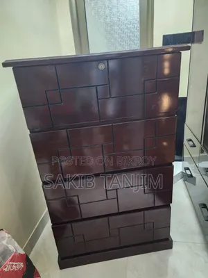 Absolutely Premium Quality Wardrobe