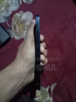 Apple iPhone 12 64 GB Black