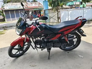 হিরো স্প্লেন্ডার প্লাস ২০১৪ ব্ল্যাক