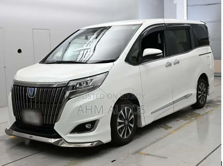 Toyota Esquire 1.8 Four Wheel Drive Hybrid (7 seater) 2021 Pearl