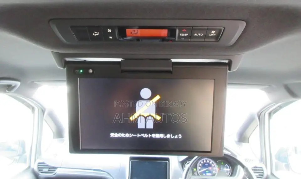 Toyota Esquire 1.8 Four Wheel Drive Hybrid (7 seater) 2021 Pearl