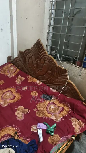New wooden bed