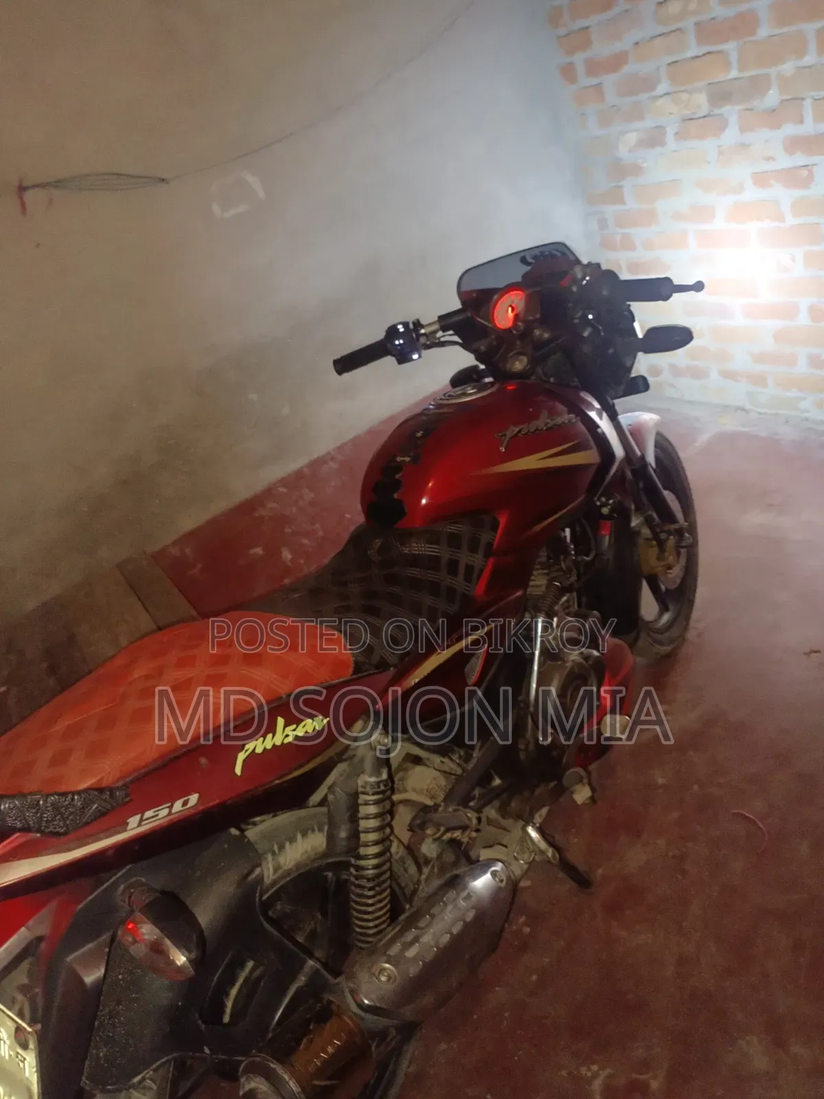 Bajaj Pulsar 150 2018 Red