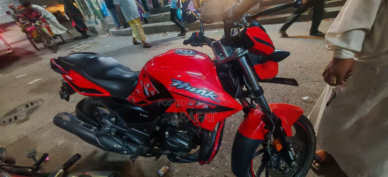 Hero Hunk 2024 Red