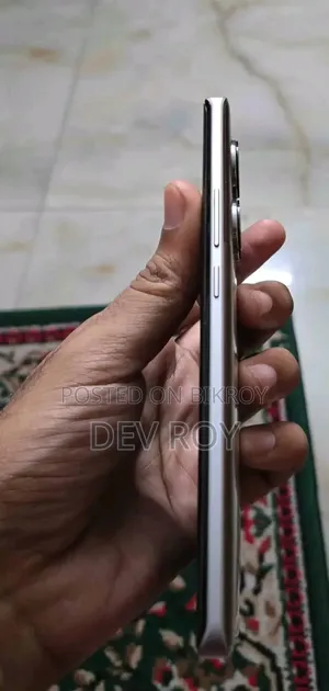 Realme GT 6 256 GB