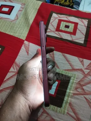Vivo Y21d 128 GB Red