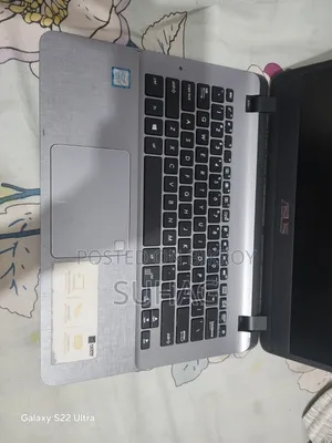 Laptop Asus VivoBook X540SA 4GB Intel Core i3 SSD 128GB
