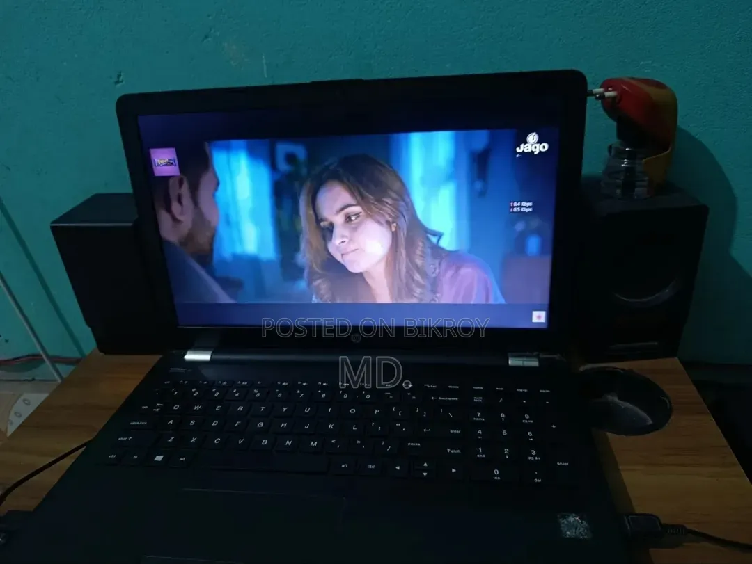 Laptop HP 15 8GB Intel Core i3 HDD+SSD 640GB