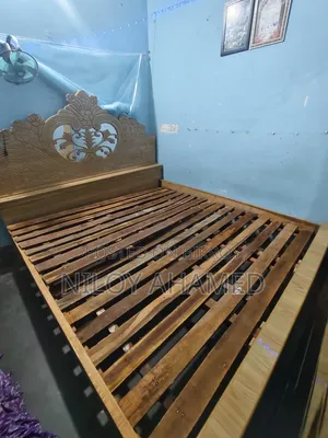 Semi Box Bed