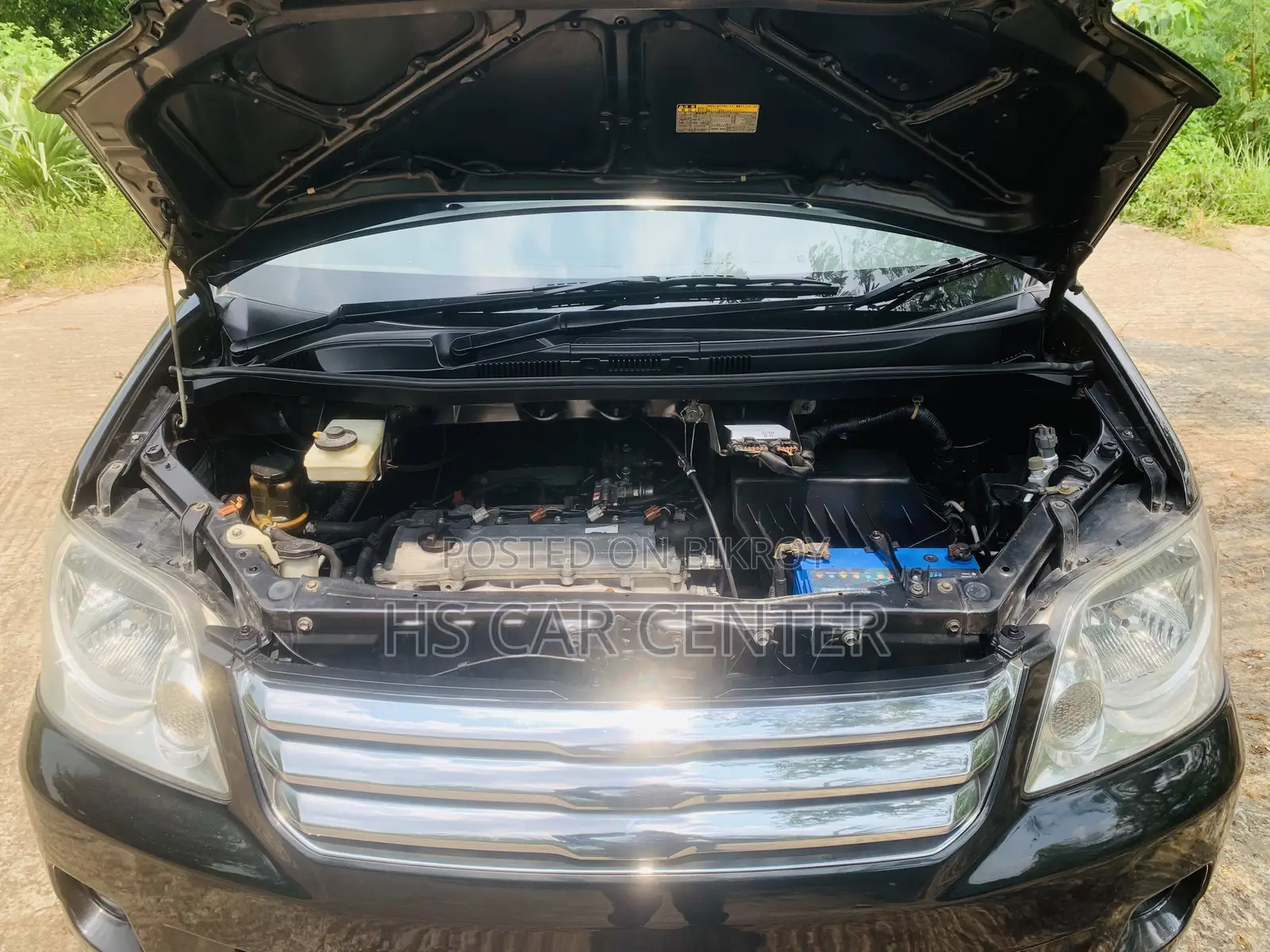 Toyota Noah 2.0 Front-Wheel Drive (8 Seater) 2004 Black