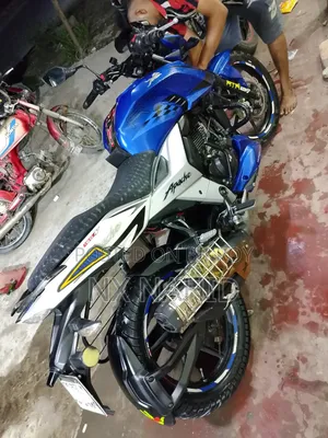TVS Apache 160 4V 2019 Blue
