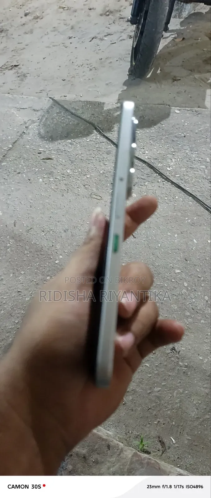 ইনফিনিক্স হট ৬০আই ২৫৬ জিবি সাদা