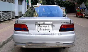টয়োটা করিনা ১.৫ এফডব্লিউডি সেডান ২০০১ সিলভার