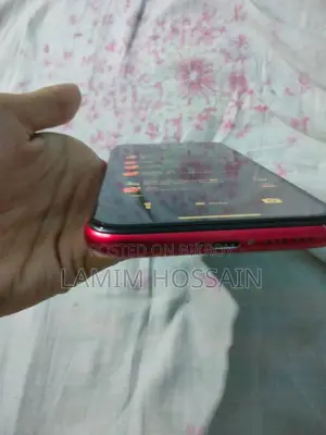 Apple iPhone 11 64 GB Red