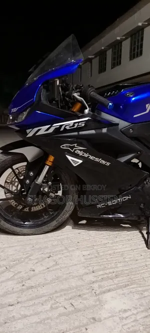 Yamaha R15 V3 2019 Blue