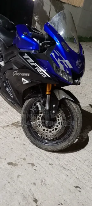 Yamaha R15 V3 2019 Blue