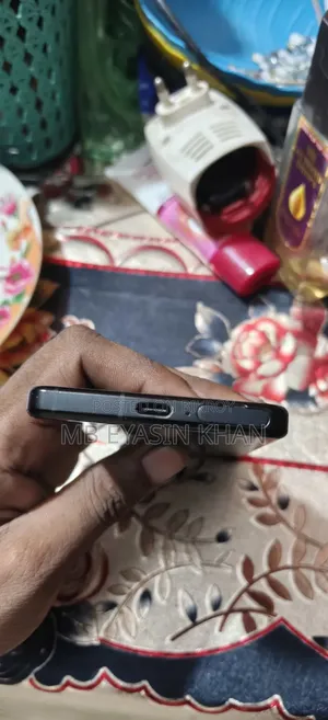 সনি এক্সপেরিয়া ৫ আইভি ১২৮ জিবি কালো