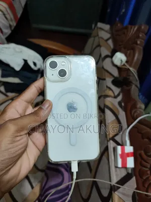 অ্যাপল আইফোন ১৩ ১২৮ জিবি হোয়াইট