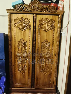 নতুনের মতো আলমারি