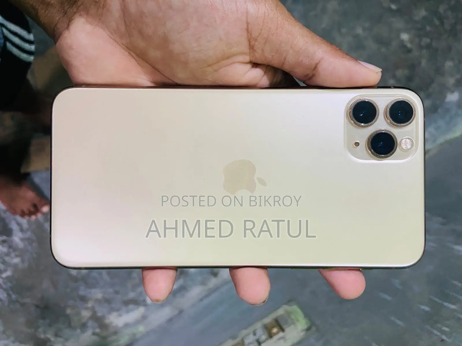 Apple iPhone 11 Pro Max 64 GB Gold