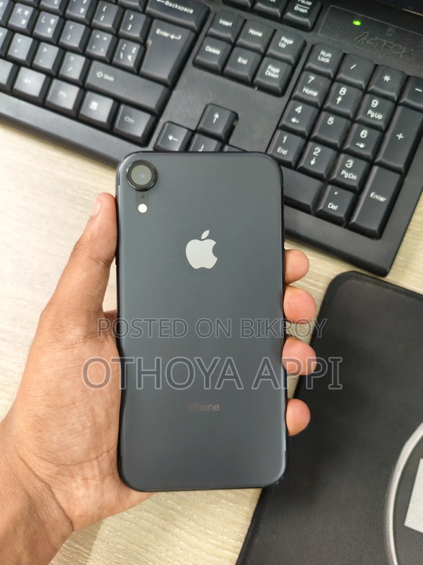 Apple iPhone XR 64 GB Black