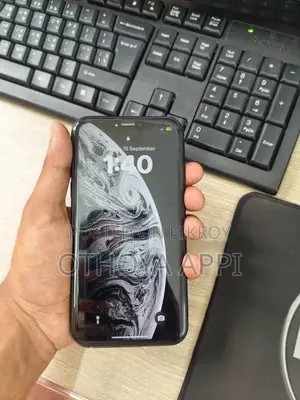 Apple iPhone XR 64 GB Black
