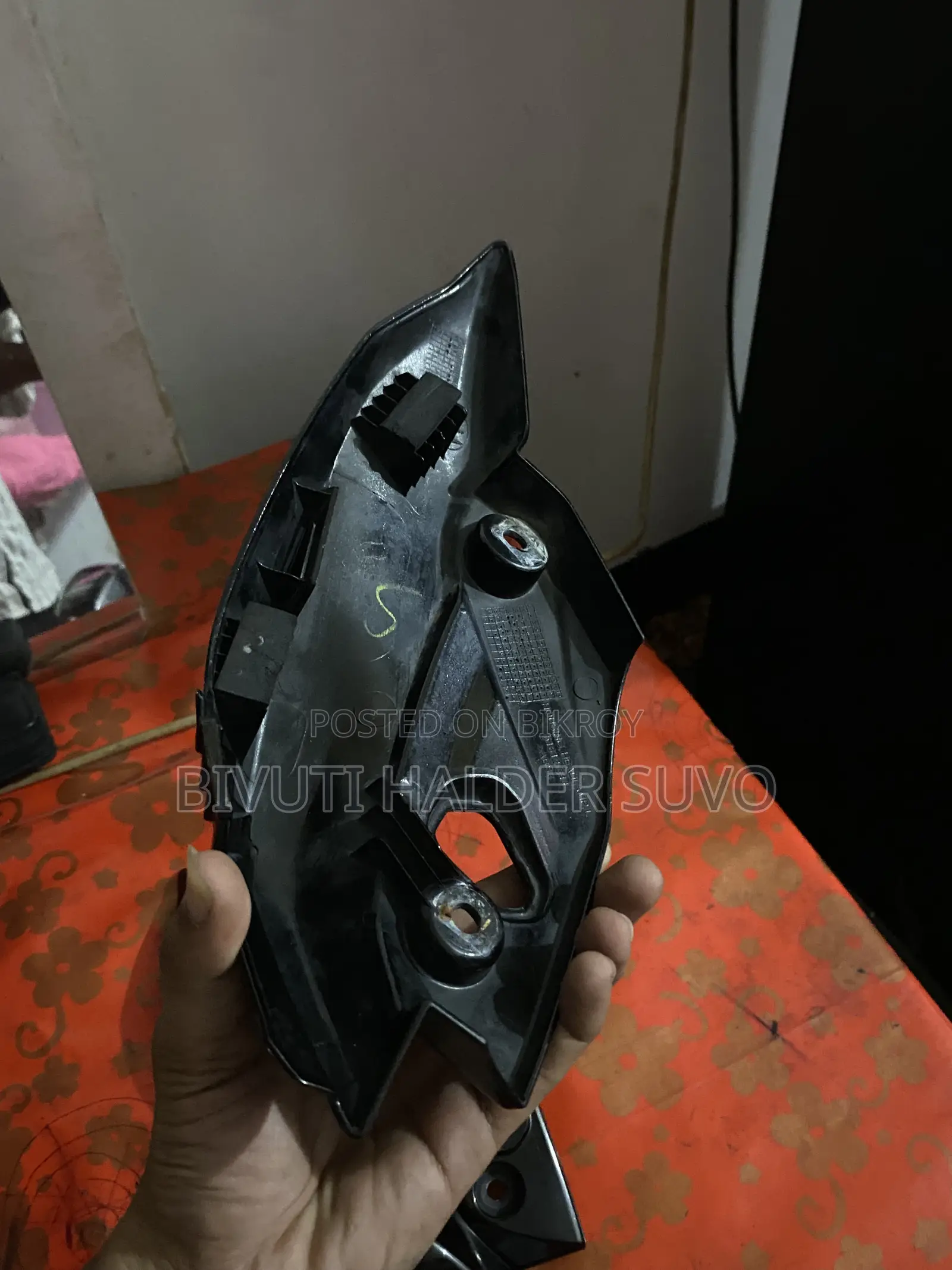 Monotone Headlight Kan