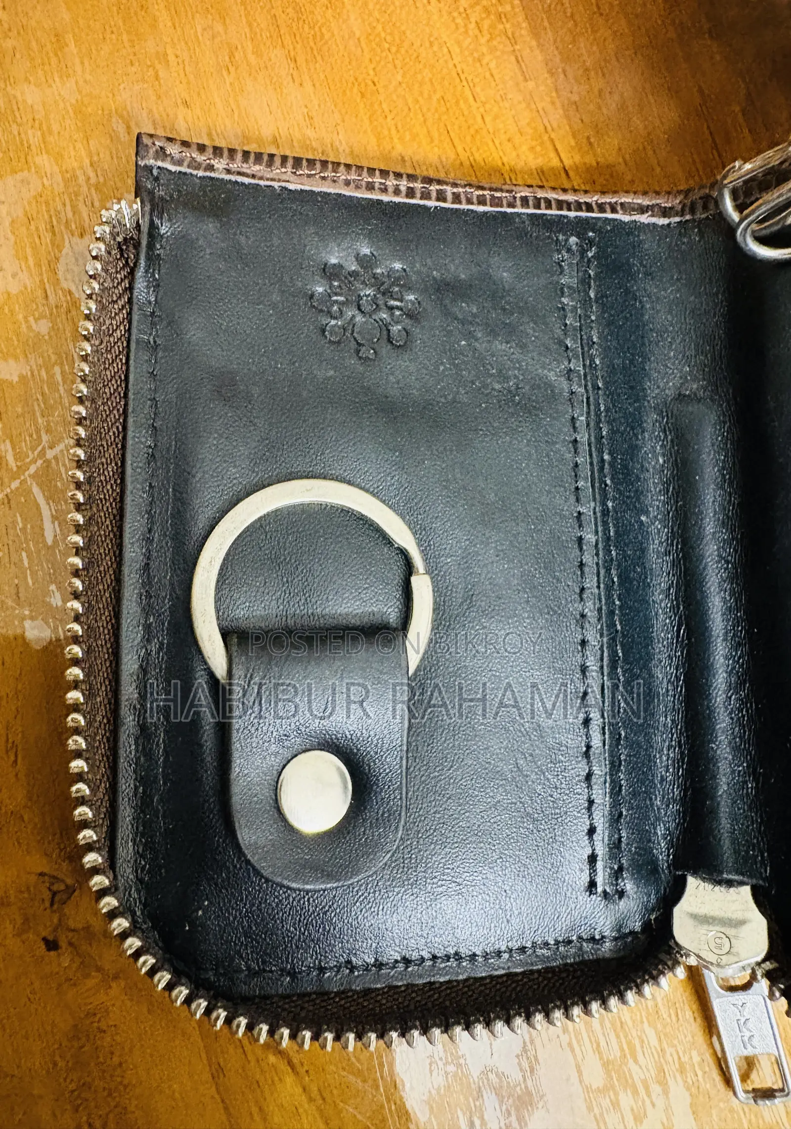 লেদার কি কেইস (আড়ং)