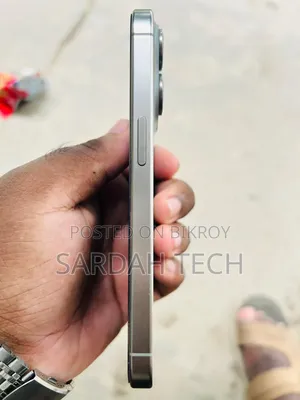 Apple iPhone 15 Pro 128 GB Silver