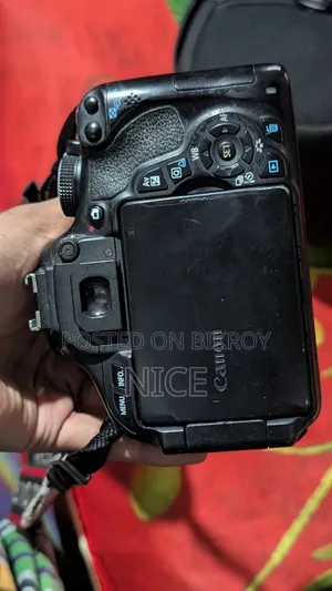ক্যানন ৬০০ডি ডিএসএলআর ক্যামেরা