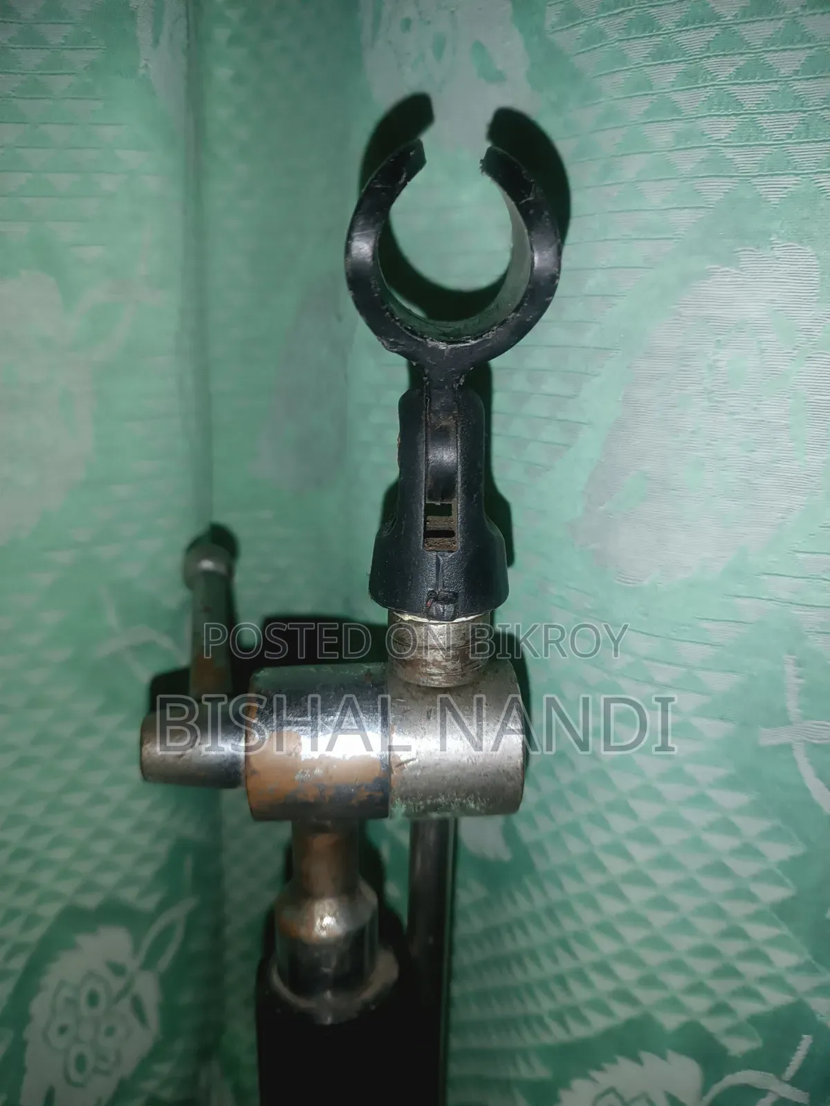 Used Microphone Stand – Classical Music / Stage Show