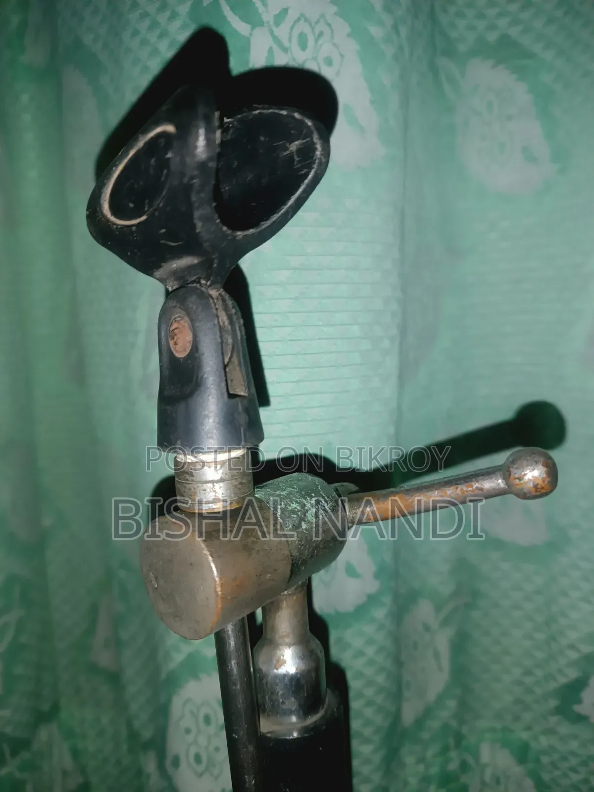 Used Microphone Stand – Classical Music / Stage Show