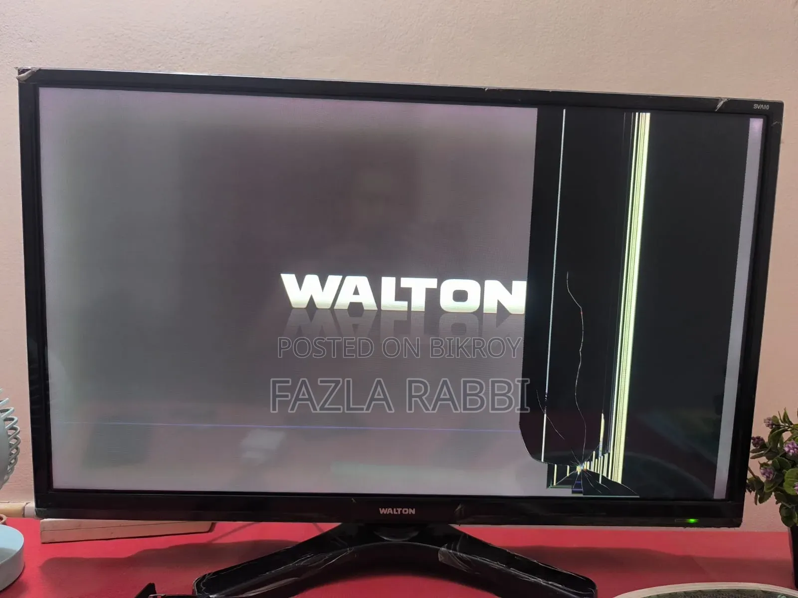 Walton Display Problem TV