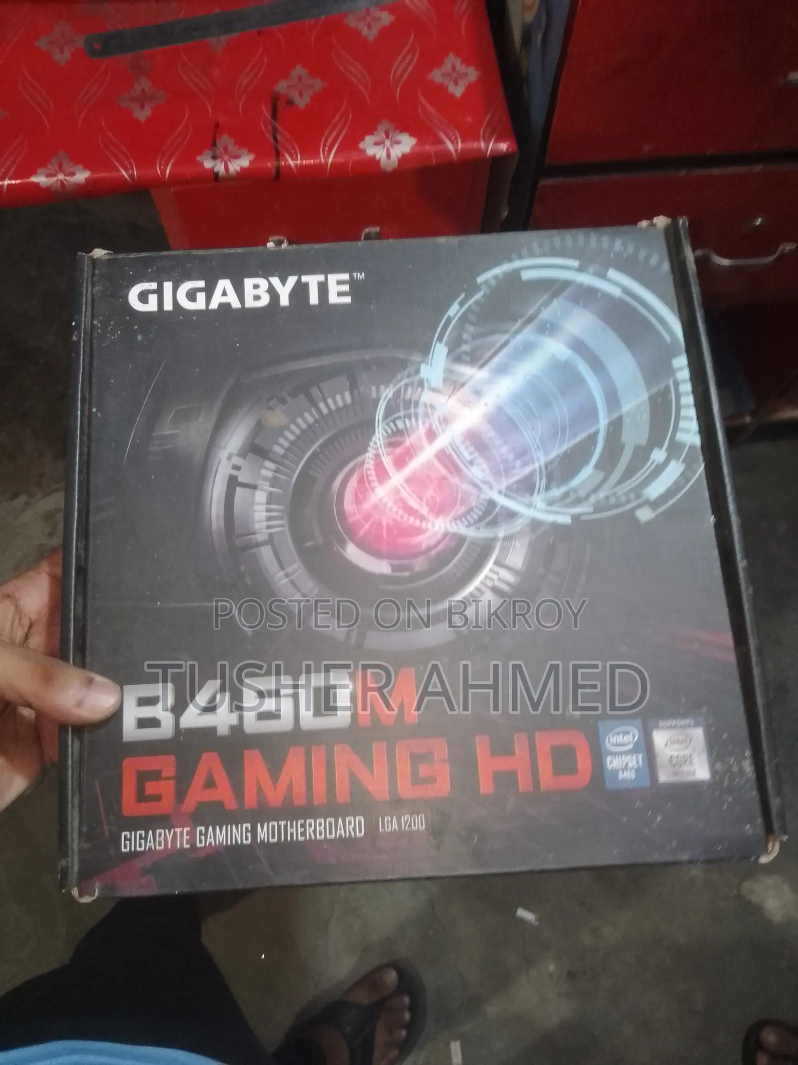Desktop Computer Gigabyte 4GB Intel HDD+SSD 500GB