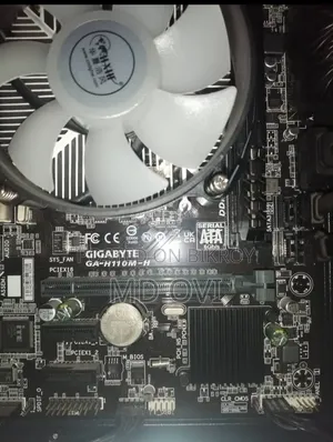 Gigabyte GA-H110MSTX-HD3-ZK 8GB Intel Core i3 HDD+SSD 1TB