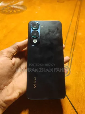 Vivo Y04 128 GB
